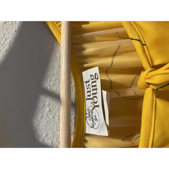 Vintage Just Young Yellow Dress with Snail Detail- Size 16/18 - Picture 3 of 8